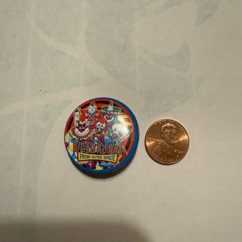 Hot Topic Killer Klowns Colorful Button